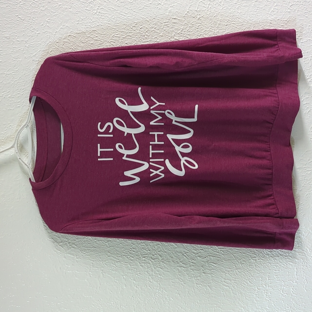 Women's size medium " It is well with my soul" long sleeved top